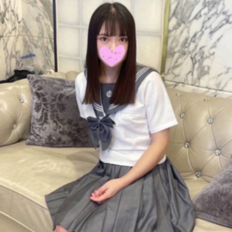 超M的制服美女完全寵物化★連可愛的小嘴深處也以深喉方式主動懇求大叔雞巴！讓認真高潮的美女允許我中出性交了！！